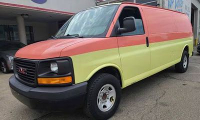 2016 GMC Savana EXT