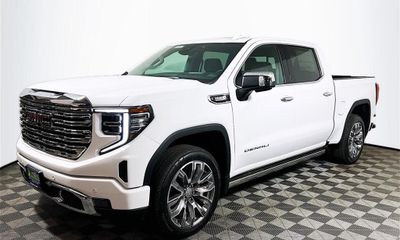 2023 GMC Sierra Denali
