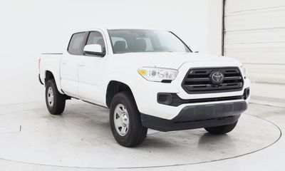2018 Toyota Tacoma SR SR5