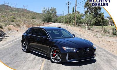 2025 Audi RS 6 Avant Performance Quattro
