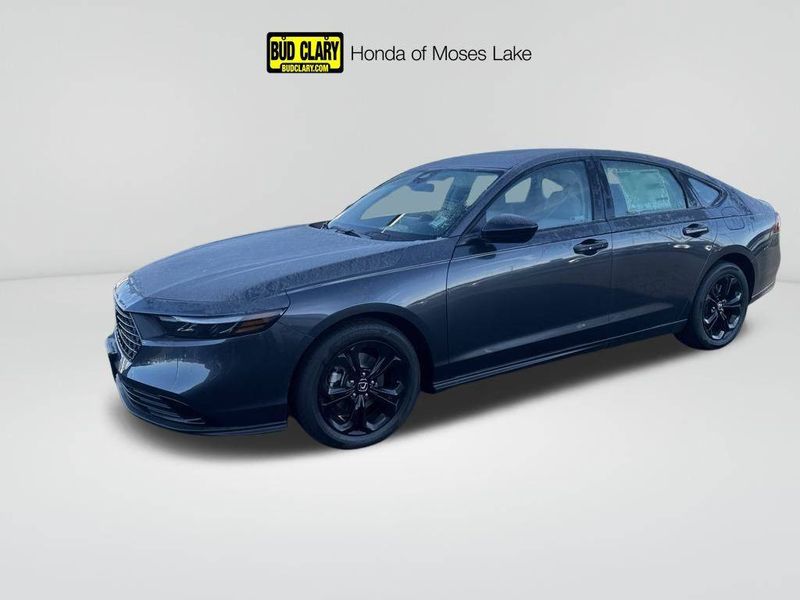 2025 Honda Accord — a typically priced live listing