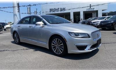 2018 Lincoln MKZ Select