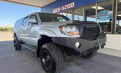 2005 Toyota Tacoma DLX