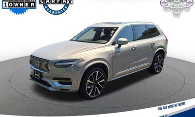 2023 Volvo XC90 Plus Bright