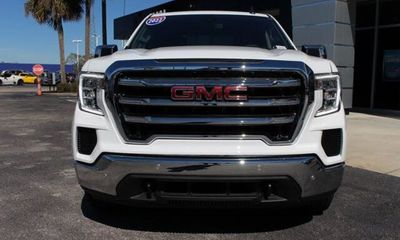 2022 GMC Sierra Limited SLE