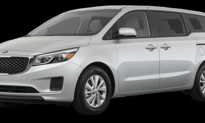 2018 Kia Sedona L