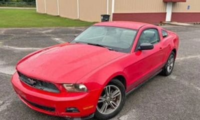 2010 Ford Mustang Base