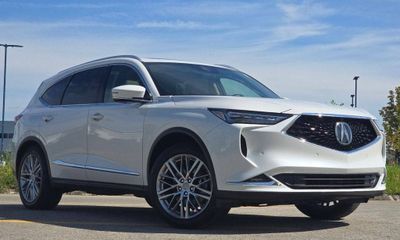 2023 Acura MDX Advance