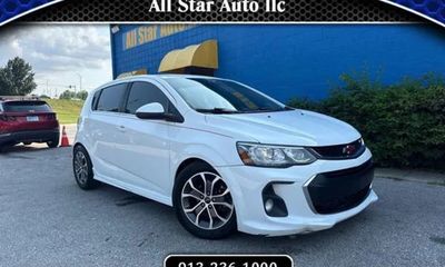 2019 Chevrolet Sonic LT