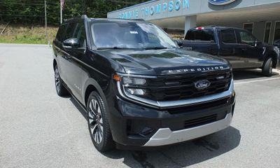 2025 Ford Expedition Platinum