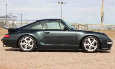 1995 Porsche 911 Carrera
