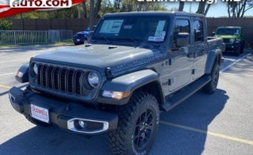 2026 Jeep Gladiator Sport
