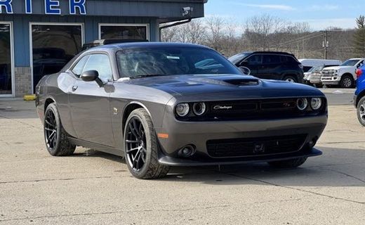 2022 Dodge Challenger