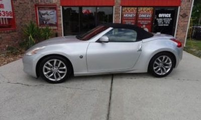 2010 Nissan 370Z Touring Roadster