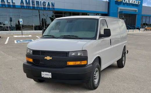 2026 Chevrolet Express 2500