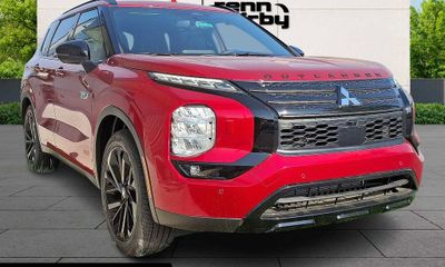 2025 Mitsubishi Outlander