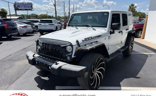 2017 Jeep Wrangler Unlimited Sahara