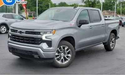 2024 Chevrolet Silverado RST
