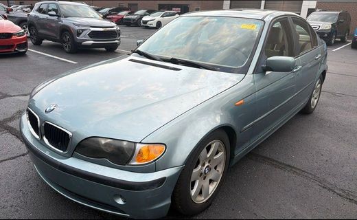 2004 BMW 325i