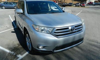 2013 Toyota Highlander Base Hybrid