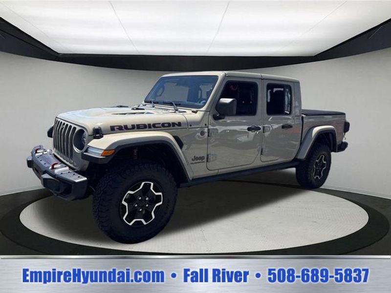 2020 Jeep Gladiator — a typically priced live listing