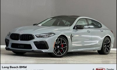 2023 BMW M8 Competition