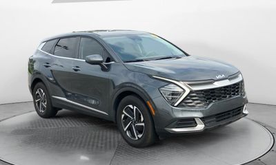 2025 Kia Sportage LX