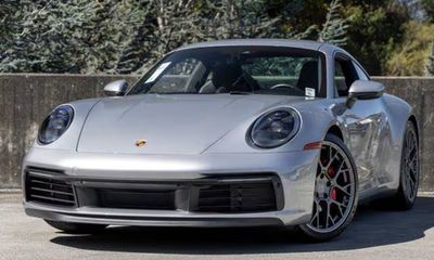 2022 Porsche 911