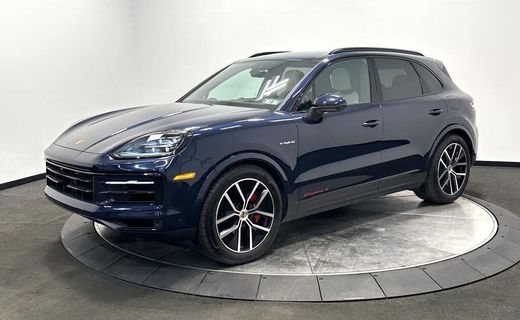 2025 Porsche Cayenne S