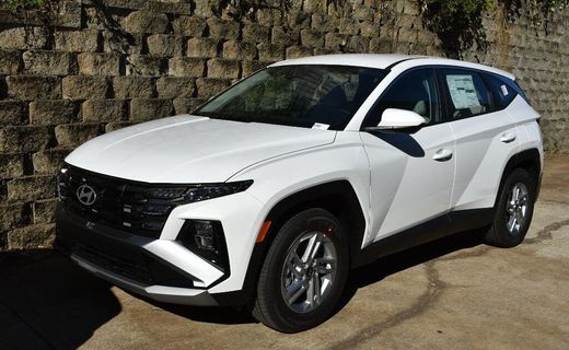 2026 Hyundai Tucson SE