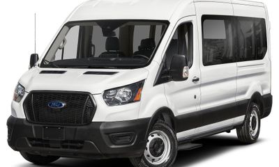 2025 Ford Transit Medium Roof