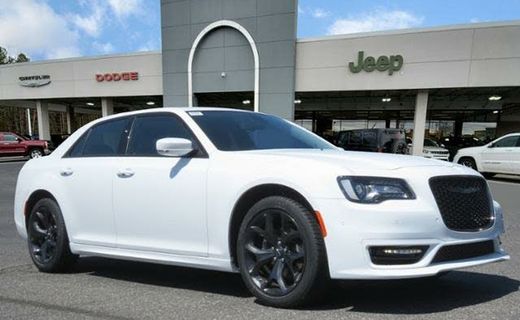 2023 Chrysler 300 Touring L