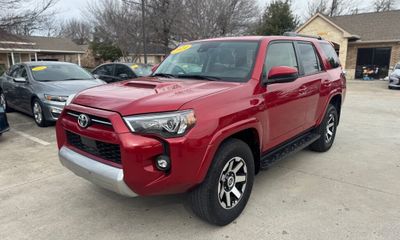 2024 Toyota 4RUNNER TRD Offroad