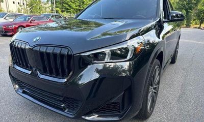 2023 BMW X1 XDrive28i