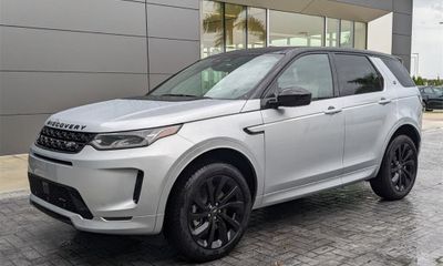 2023 Land Rover Discovery Sport SE R Dynamic