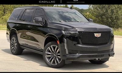 2023 Cadillac Escalade Sport