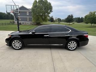 2007 Lexus LS 460