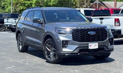 2025 Ford Explorer