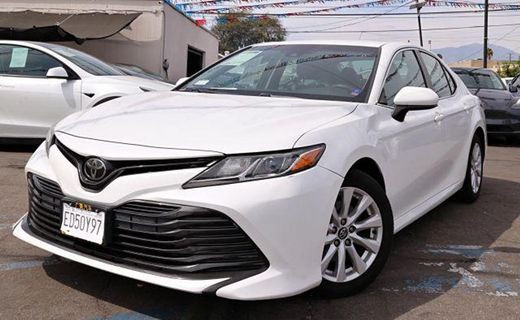 2018 Toyota Camry LE