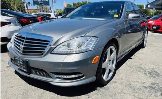 2013 Mercedes-Benz S-Class S550