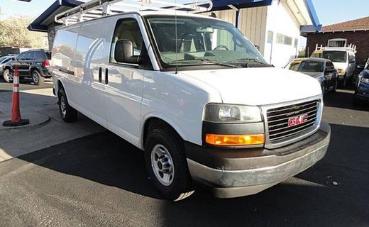 2018 GMC Savana 3500