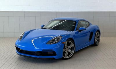 2025 Porsche 718 Cayman GTS 4 0