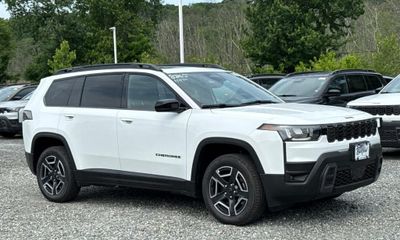 2026 Jeep Cherokee Laredo Limited