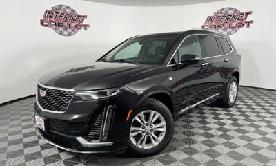 2023 Cadillac XT6 Luxury