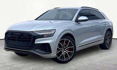 2023 Audi Q8 S Line Quattro