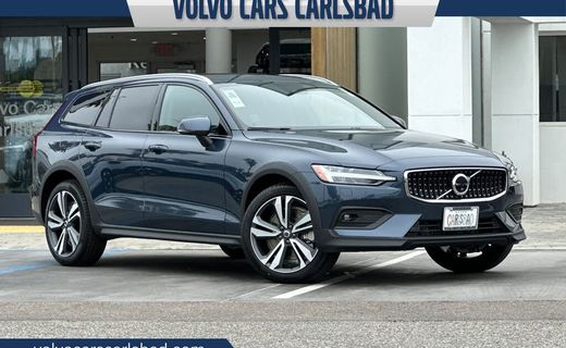 2026 Volvo V60CC Plus