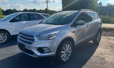 2019 Ford Escape SEL