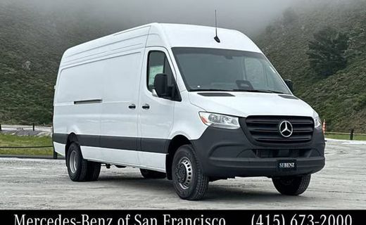 2026 Mercedes-Benz Sprinter 907