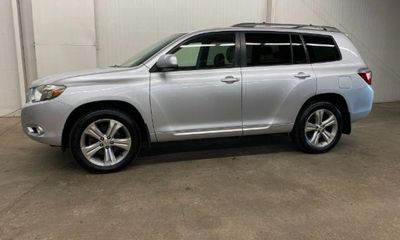 2008 Toyota Highlander Sport