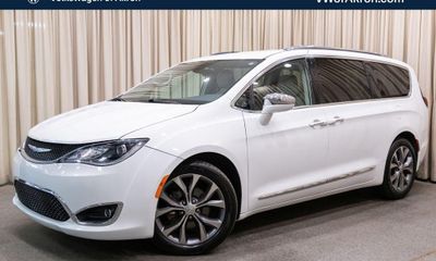 2019 Chrysler Pacifica Limited